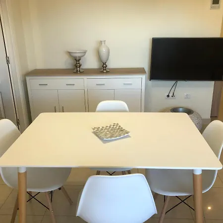 Residencial Mediterraneo A 公寓 *