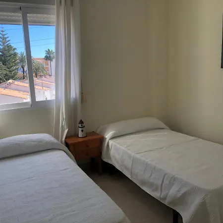 Residencial Mediterraneo A 德尼亚